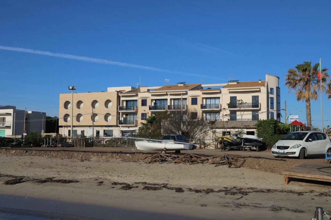 Hotel Celeste Marzamemi Exterior photo